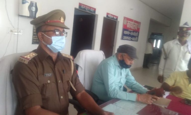 समाधान दिवस पर थाने में नहीं आये फरियादी