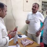 जिलाधिकारी ने किया बागपत के आबकारी समेत कई कार्यालयो का निरीक्षण
