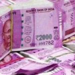 मुंबई के पूर्व पुलिस आयुक्त के कई ठिकानों पर सीबीआई के छापे