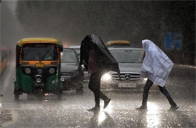 जुलाई में अच्छा रहा दिल्ली का AQI, 6 साल बाद लोगों ने साफ हवा में ली खुलकर सांस