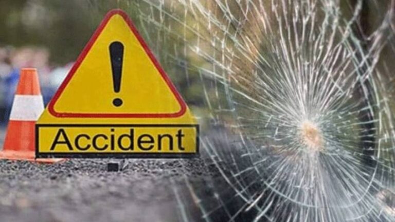 कौशांबी में श्रद्धालुओं से भरी ट्राली पलटी, 20 घायल