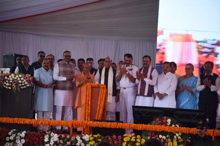 लखनऊ में नौसेना शौर्य वाटिका का भव्य लोकार्पण, राजनाथ सिंह बोले– देशभक्ति और सैन्य गौरव का प्रतीक बनेगा यह स्थल