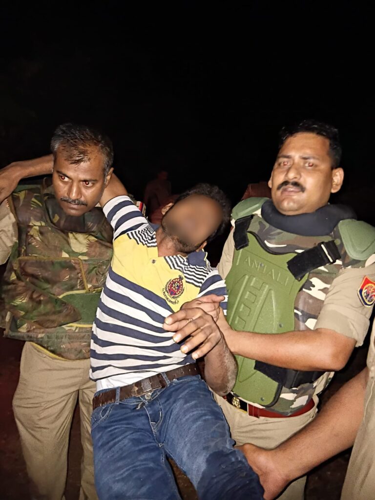 फतेहपुर में पुलिस मुठभेड़, हिस्ट्रीशीटर बदमाश के पैर में लगी गोली, अवैध तमंचा बरामद