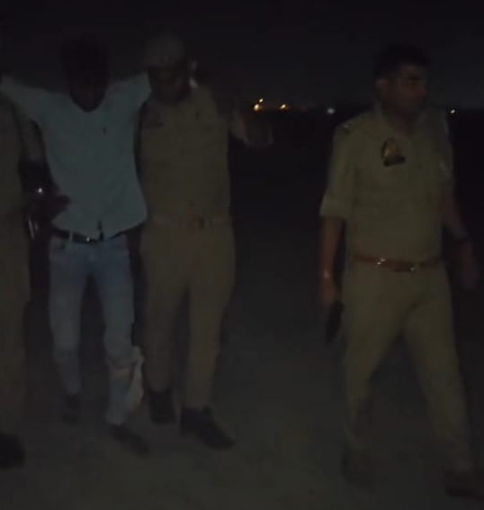 शाहजहांपुर में चोरी के आरोपियों से मुठभेड़, फायरिंग में सिपाही और एक आरोपी घायल
