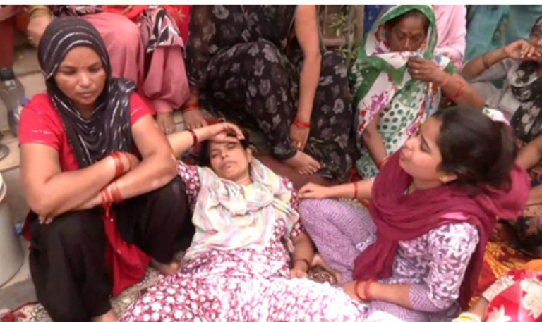 गाजियाबाद में बकरीद पर 17 वर्षीय सूर्या की हत्या से गुस्सा: मां बोलीं- बेटे के कातिलों को मिले कड़ी सजा