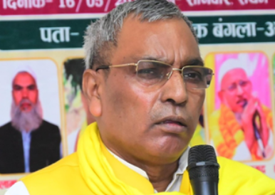 राजभर का अखिलेश यादव पर तीखा हमला, बोले- ‘ट्विटर, एसी और पीसी वाले कव्वाल भइया जी लंदन जाने की तैयारी में’