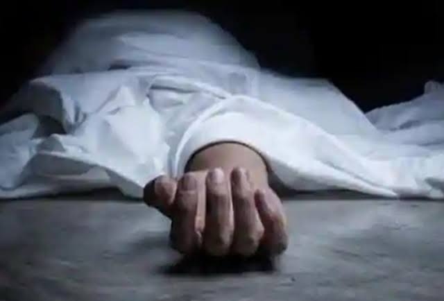 मीरजापुर में आंधी के दौरान छत से गिरकर महिला की मौत, परिवार में मचा कोहराम