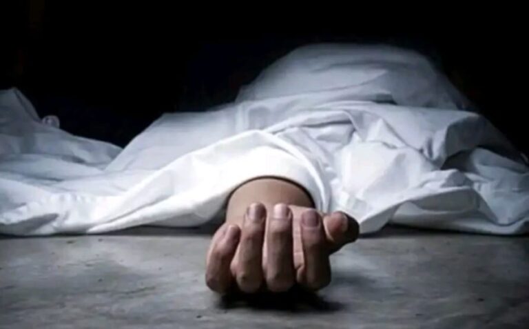हमीरपुर में घरेलू कलह से परेशान चार बच्चों की मां ने फांसी लगाकर दी जान,पुलिस जांच में जुटी
