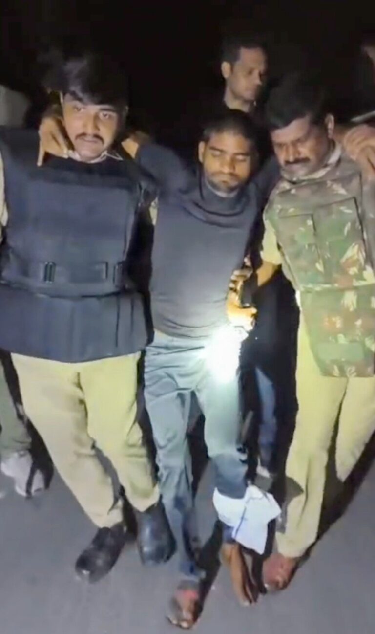 बहराइच में चोरी की वारदातों का आरोपी असलम पुलिस मुठभेड़ में गिरफ्तार, पैर में लगी गोली