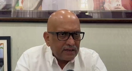 हमीरपुर पुल हादसे और कानून व्यवस्था पर अजय राय का हमला, सरकार पर लगाए गंभीर आरोप