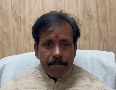 रामभद्राचार्य के बयान का अनिल राजभर ने किया समर्थन, यूपी में तीसरी बार भाजपा सरकार का दावा