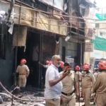 दिल्ली के मालवीय नगर में भीषण अग्निकांड, 10 लोगों की मौत, कई घायल; रेस्टोरेंट से आग लगने की आशंका