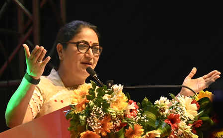 रेखा सरकार का अवैध निर्माणों पर बड़ा एक्शन, 124 प्रॉपर्टी की जांच, कई पर सीलिंग व ध्वस्तीकरण
