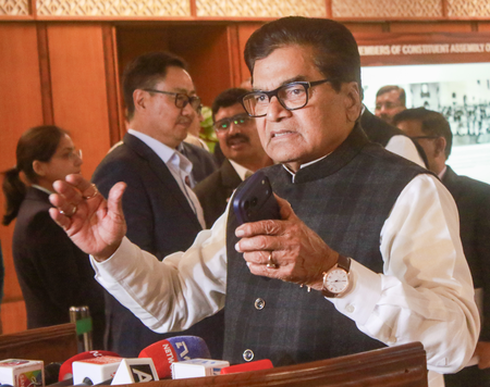 रामगोपाल यादव का TMC बागियों पर हमला, बोले- ममता बनर्जी ने आगे बढ़ाया, अब वही दे रहे धोखा