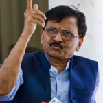 बागी सांसदों पर संजय राउत का बड़ा हमला, बोले- खुद को बेचने के लिए बाजार में खड़े थे