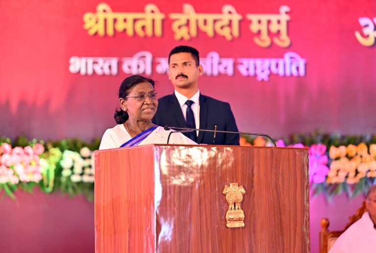 राष्ट्रपति मुर्मु का संदेश: विकास और संस्कृति का संतुलन ही समृद्ध समाज की पहचान