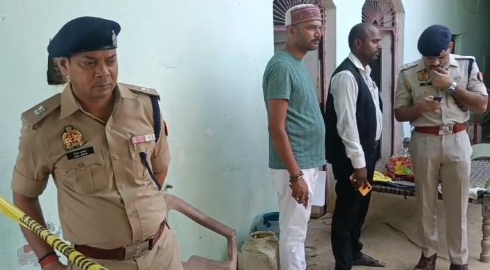 प्रयागराज में एक ही परिवार के तीन लोगों की हत्या, जांच में जुटी पुलिस