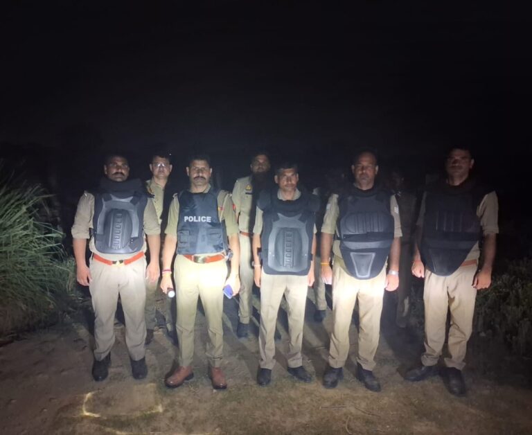 प्रयागराज में दुष्कर्म आरोपी पुलिस मुठभेड़ के बाद गिरफ्तार, जवाबी कार्रवाई में दोनों पैरों में लगी गोली