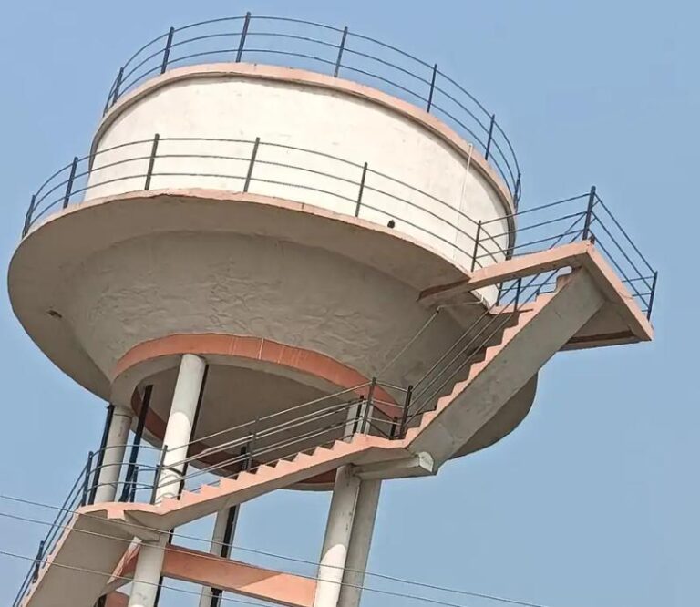 देवरिया में जल जीवन मिशन की पेयजल व्यवस्था 10 दिन से ठप, ग्रामीण पानी को तरसे