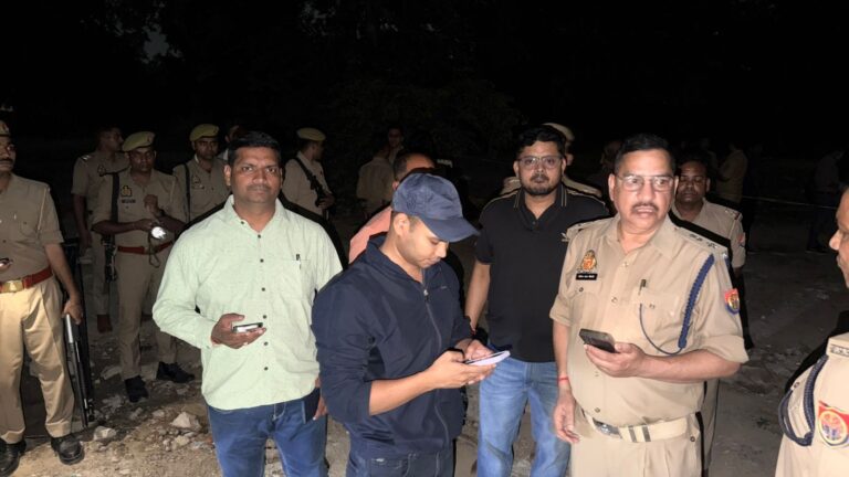कानपुर में पुलिस-मुठभेड़: गौ तस्करी के आरोप में दो भाइयों के पैर में गोली, चार गिरफ्तार