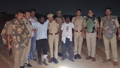 झांसी हत्याकांड में पुलिस की बड़ी कार्रवाई, 24 घंटे में दो आरोपी मुठभेड़ के बाद गिरफ्तार