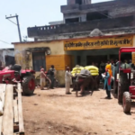 मुजफ्फरनगर में यूरिया खाद को लेकर साधन सहकारी समिति पर हंगामा, किसानों का फूटा गुस्सा, व्यवस्था पर उठे सवाल