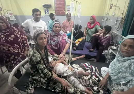 मुजफ्फरनगर जिला अस्पताल में मासूम पर आवारा कुत्तों का हमला, गंभीर लापरवाही पर सवाल