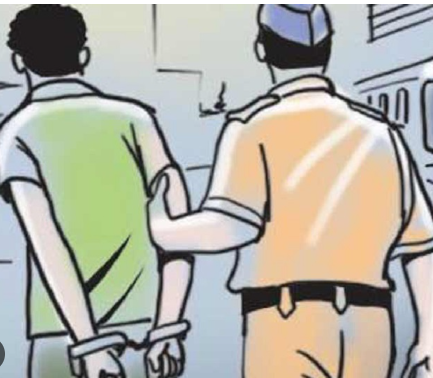 लखनऊ में फायरिंग और पथराव का मामला, दो आरोपी हिरासत में; मिट्टी के कारोबार को लेकर था विवाद