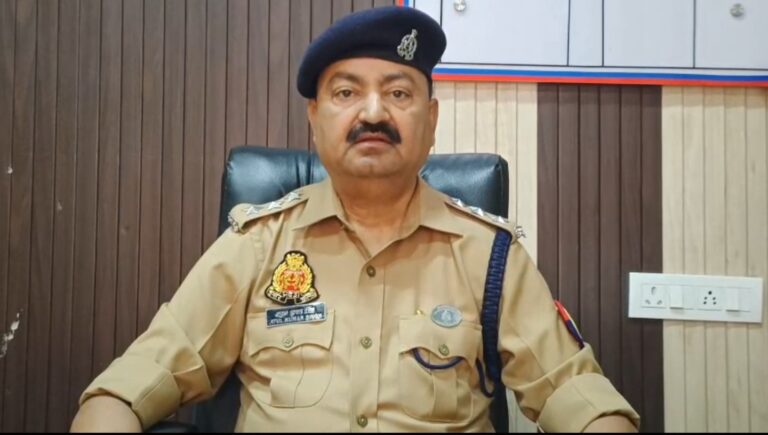 अमेठी में सनसनी: खेत में शौच के लिए गए बुजुर्ग की अज्ञात हमलावरों ने गोली मारकर हत्या