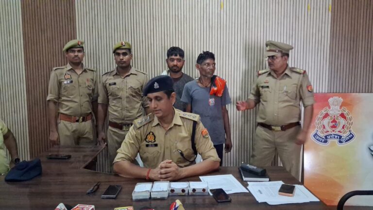 उरई में 24 घंटे में चोरी का खुलासा: 21 लाख के सोने के टुकड़े और नकदी के साथ दो आरोपी गिरफ्तार