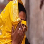मुजफ्फरनगर में विधवा महिला से छेड़छाड़ का आरोप: रास्ते में रोककर अभद्रता, कपड़े फाड़ने और जान से मारने की धमकी, केस दर्ज