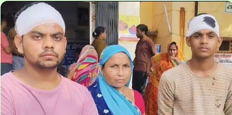 औरैया में दलित परिवार का आरोप: नाबालिगों से सफाई कराने और मारपीट का मामला, क्लीनिक संचालकों पर केस दर्ज