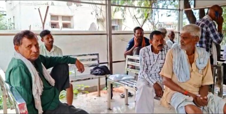 जालौन के माधौगढ़ में अधेड़ ने फांसी लगाकर दी जान, पुलिस जांच में जुटी