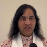 सनातन बोर्ड के गठन पर जोर: मंदिरों के चढ़ावे के सदुपयोग और पारदर्शिता के लिए देवकीनंदन ठाकुर की बड़ी मांग