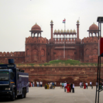 लाल किले को बम से उड़ाने की धमकी से मचा हड़कंप, सुरक्षा एजेंसियों ने की जांच, नहीं मिला कोई विस्फोटक