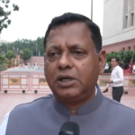 छात्रों के मुद्दे पर सियासी संग्राम तेज! विपक्ष का सरकार पर हमला, खड़गे बोले- लोकसभा में देंगे जवाब