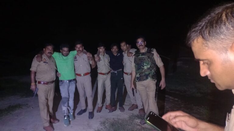 कानपुर में पुलिस मुठभेड़: गोकशी कांड के दो आरोपी पैर में गोली लगने के बाद गिरफ्तार, हथियार बरामद