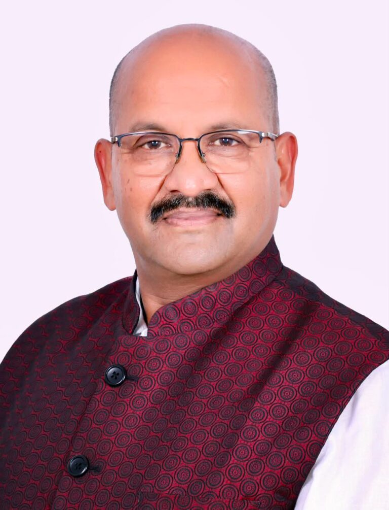 सेना से शिक्षा के शिखर तक: लेफ्टिनेंट जनरल (रिटायर्ड) डॉ. भूपेश कुमार गोयल बने महायोगी गोरखनाथ विश्वविद्यालय के नए कुलपति