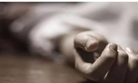 मीरजापुर में सेवती नदी में मिला अधेड़ का शव, क्षेत्र में सनसनी; पोस्टमार्टम रिपोर्ट से खुलेगा मौत का राज