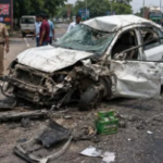 खतौली हाईवे हादसे में दूसरी महिला की भी मौत, क्षतिग्रस्त कार से टायर-बैटरी चोरी; अज्ञात पिकअप चालक पर मुकदमा