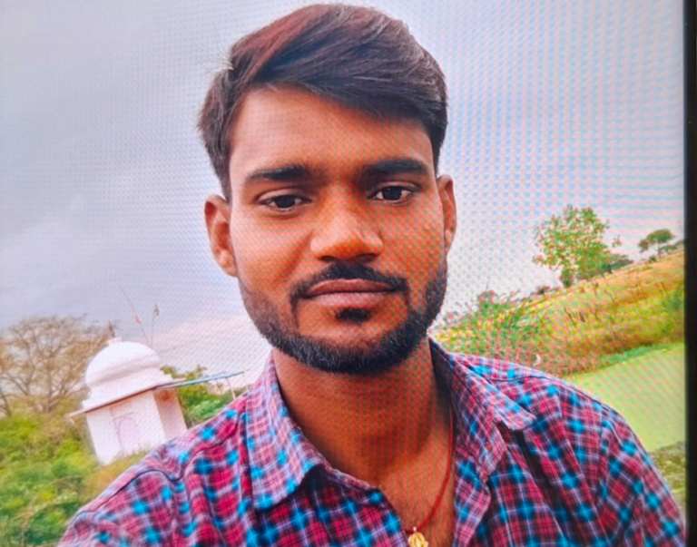 जालौन में दर्दनाक हादसा: खेत से लौट रहे युवक की ट्रेन की चपेट में आने से मौत, परिवार में मचा कोहराम