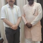 मुजफ्फरनगर जिला अस्पताल में स्वास्थ्य सेवाओं को और बेहतर बनाने पर जोर, सामोद कुमार दिवाकर ने सीएमओ से की मुलाकात