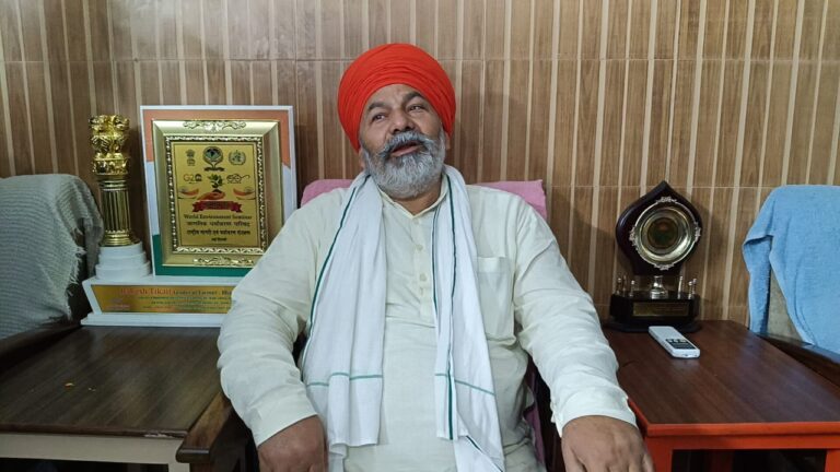 मेरठ लाठीचार्ज पर गरजे राकेश टिकैत, बोले- पुलिस हिरासत में मारपीट तानाशाही, दोषियों पर दर्ज हो मुकदमा