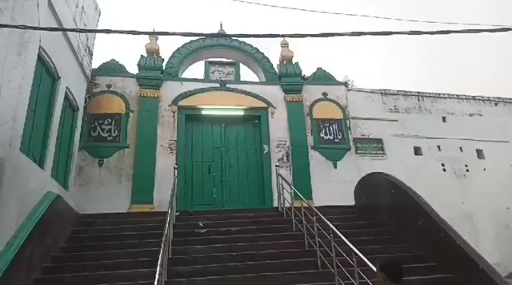 संभल शाही जामा मस्जिद-हरिहर मंदिर विवाद: सुप्रीम कोर्ट के स्टे के चलते सुनवाई टली, अब 25 अगस्त को होगी अगली तारीख
