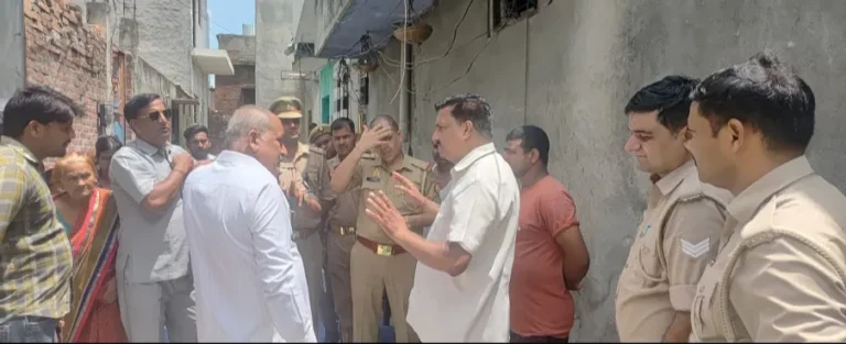 जनकपुरी मकान विवाद: पीएम आवास योजना के दो मकानों पर प्रशासन की कार्रवाई, जांच जारी