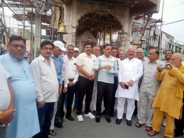 वहलना चौक अब ‘महाराणा प्रताप चौक’, प्रस्ताव पारित होने पर मुजफ्फरनगर में जश्न, मिठाई बांटकर जताया आभार