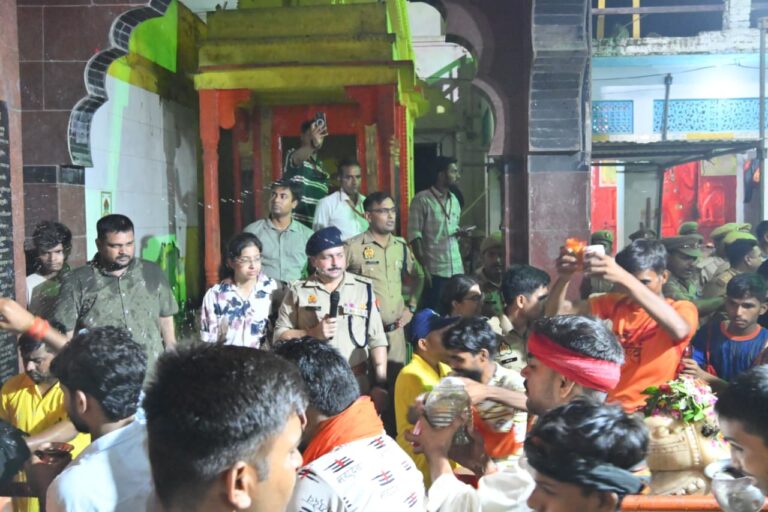 लोधेश्वर महादेव धाम में उमड़ा आस्था का सैलाब, एक लाख से ज्यादा श्रद्धालुओं ने किया जलाभिषेक