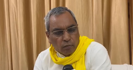 ओपी राजभर का सपा-कांग्रेस पर हमला: बोले- आमने-सामने बहस का साहस नहीं, ओवैसी के गठबंधन प्रस्ताव पर भी दिया जवाब