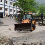 उत्तराखंड में बारिश का रेड अलर्ट जैसा असर! देहरादून के सभी स्कूल बंद, सीएम धामी ने राहत एजेंसियों को किया हाई अलर्ट