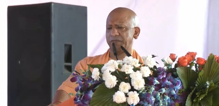 ‘काकोरी डकैती’ नहीं, आजादी की जंग का ‘ट्रेन एक्शन’ था! CM योगी ने क्रांतिकारियों के सम्मान पर उठाई आवाज